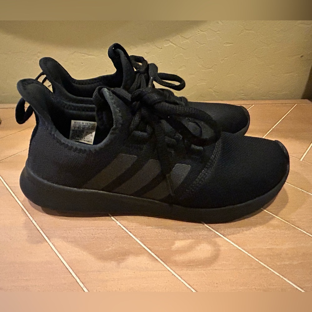 Adidas Cloudfoam black Shoes